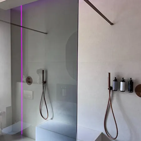 Harmony Avec Balneo 아파트 *