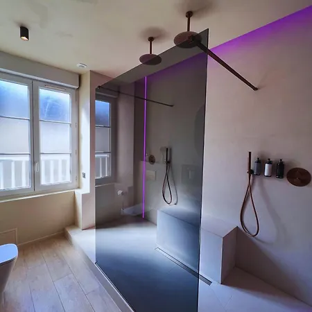 Harmony Avec Balneo * Анже